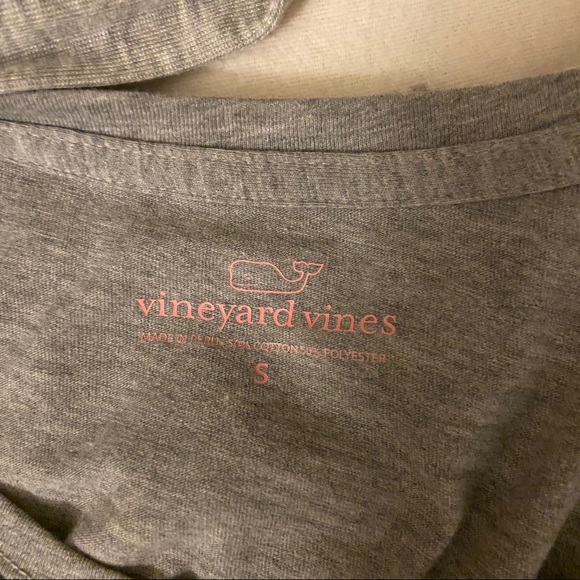 gray vineyard vines women’s tee - Picture 3 of 3